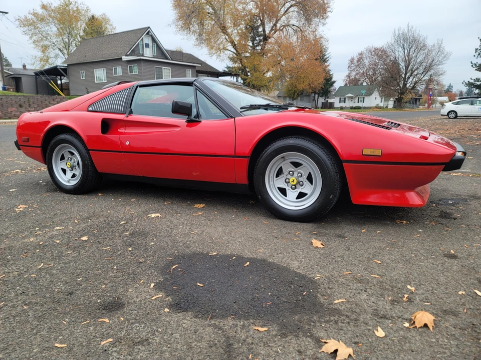 1983 Ferrari 308 GTS QV - Image 22 of 31