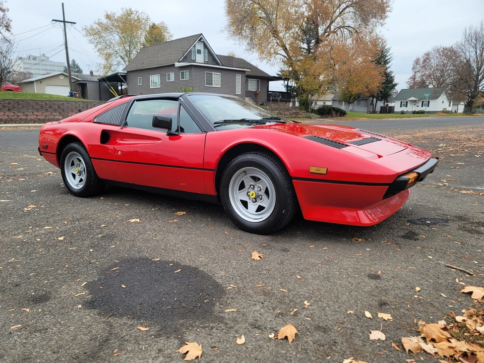 1983 Ferrari 308 GTS QV - Image 25 of 31