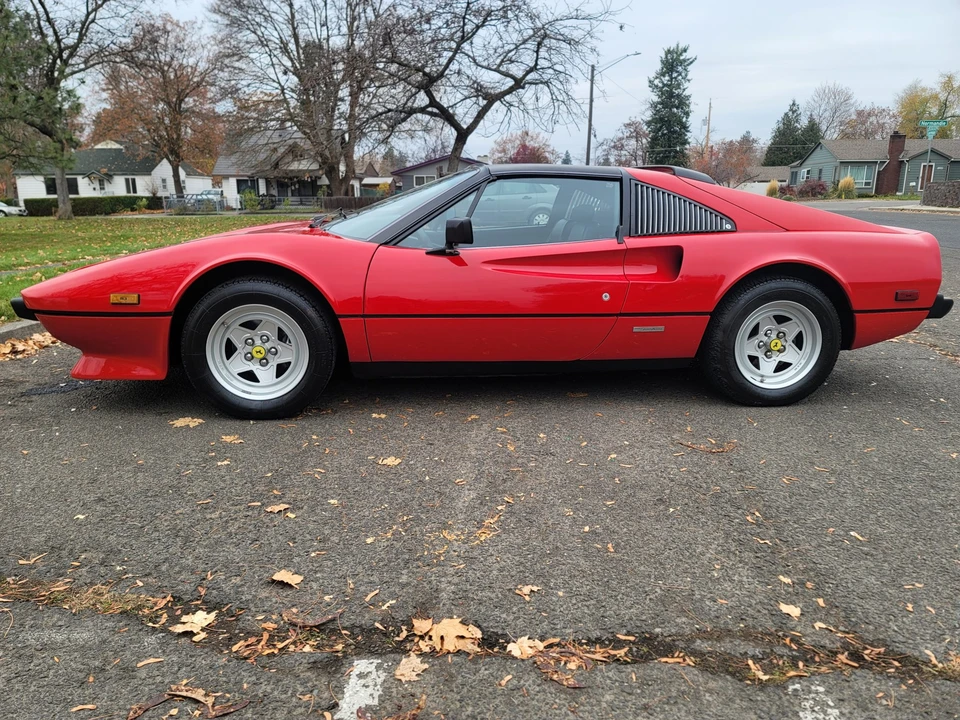 1983 Ferrari 308 GTS QV - Image 5 of 31