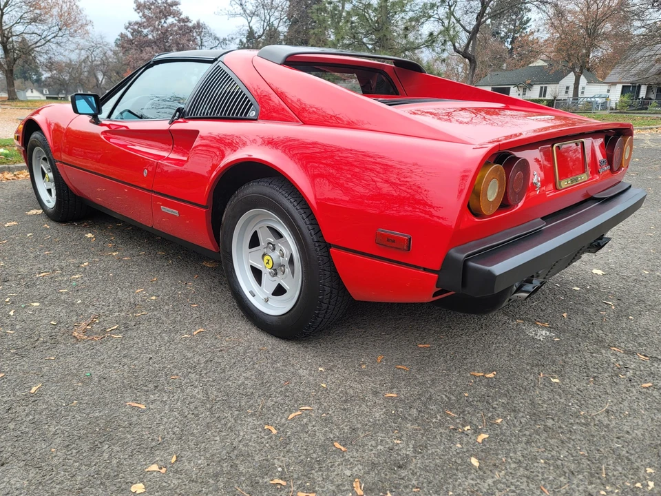 1983 Ferrari 308 GTS QV - Image 9 of 31
