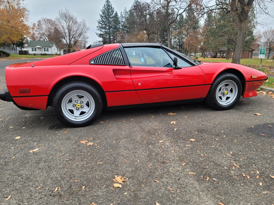 1983 Ferrari 308 GTS QV - Image 19 of 31