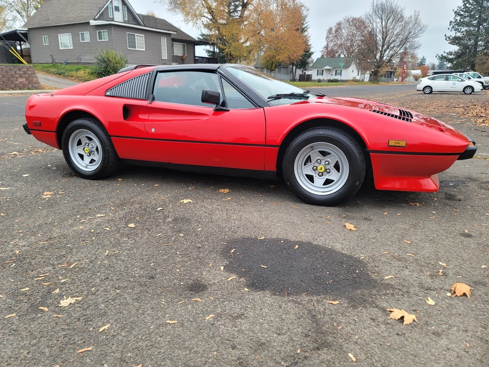 1983 Ferrari 308 GTS QV - Image 23 of 31