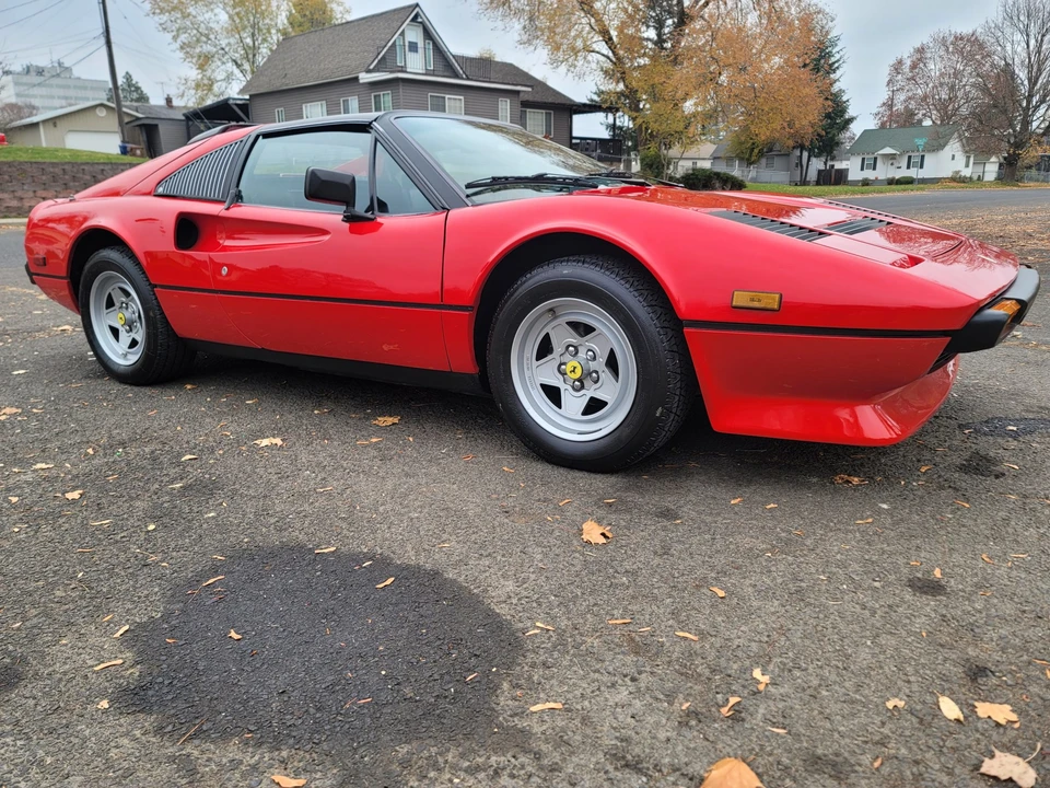 1983 Ferrari 308 GTS QV - Image 24 of 31