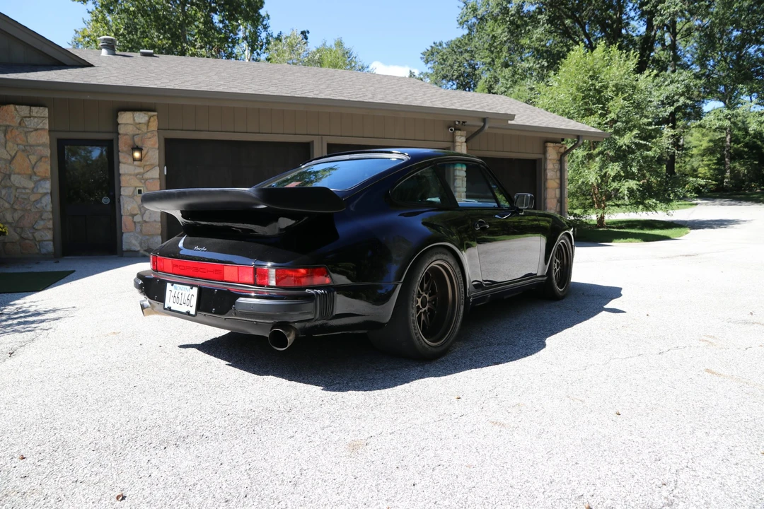 1987 Porsche 911 Carrera 3.2 - Image 27 of 31