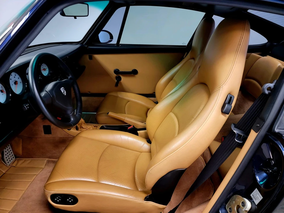 1995 Porsche 993 Carrera - Image 31 of 31