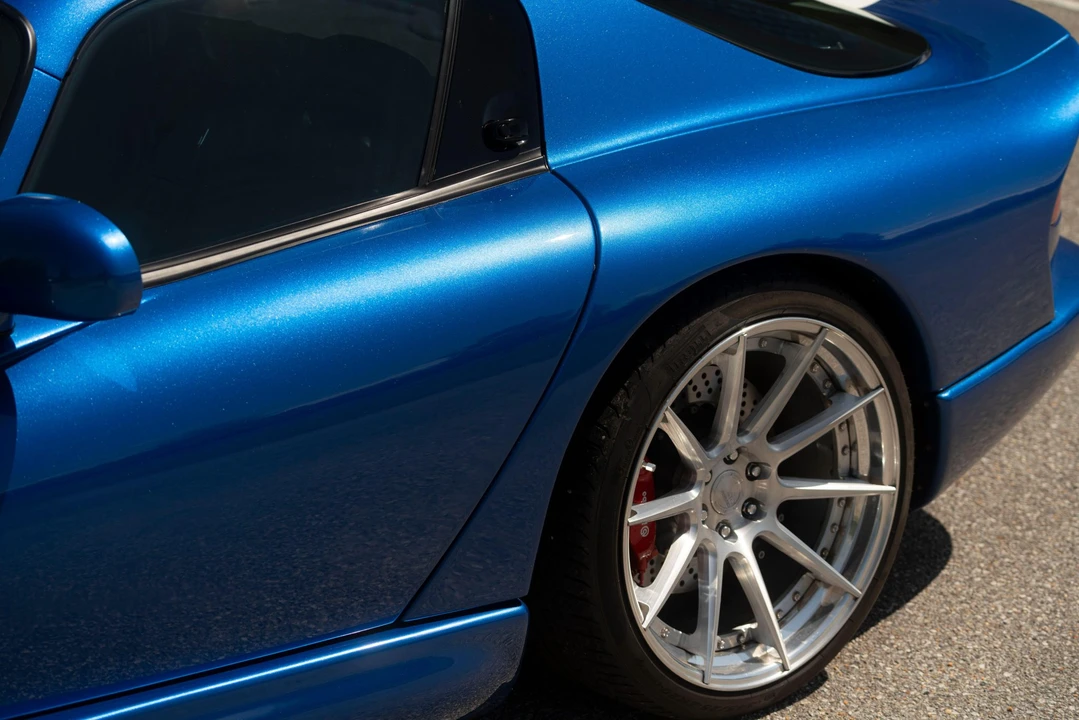 1997 Dodge Viper GTS 2nd Gen - Image 30 of 31