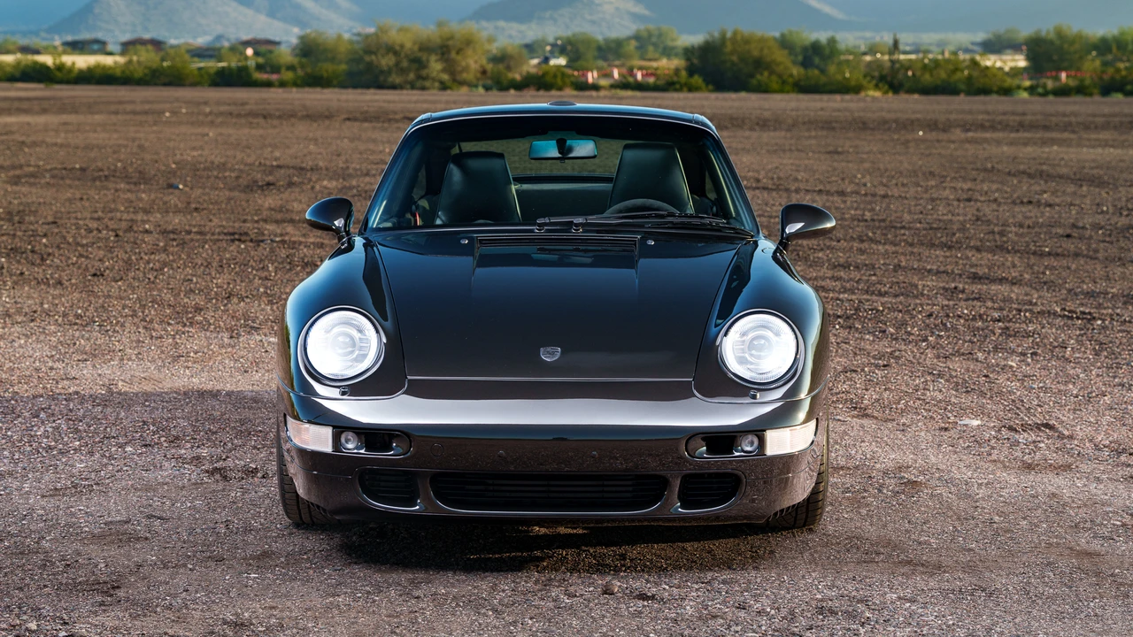 1997 Porsche 993 Carrera 4 - Image 10 of 31