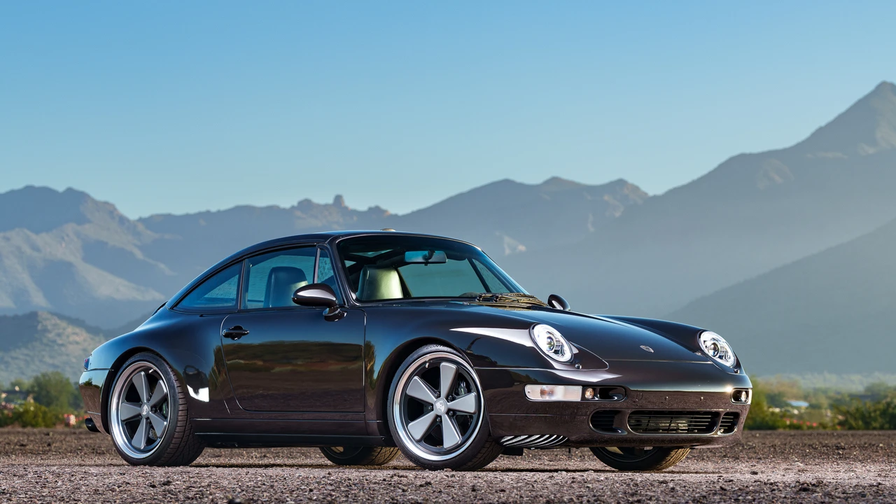 1997 Porsche 993 Carrera 4 - Image 14 of 31