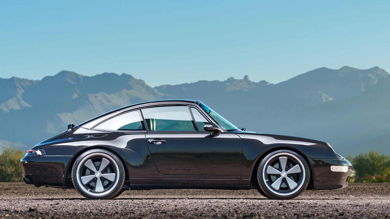 1997 Porsche 993 Carrera 4 - Image 19 of 31
