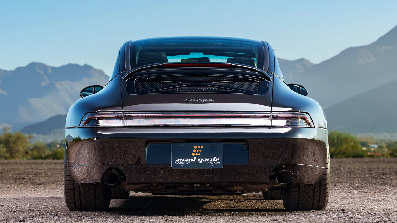 1997 Porsche 993 Carrera 4 - Image 28 of 31