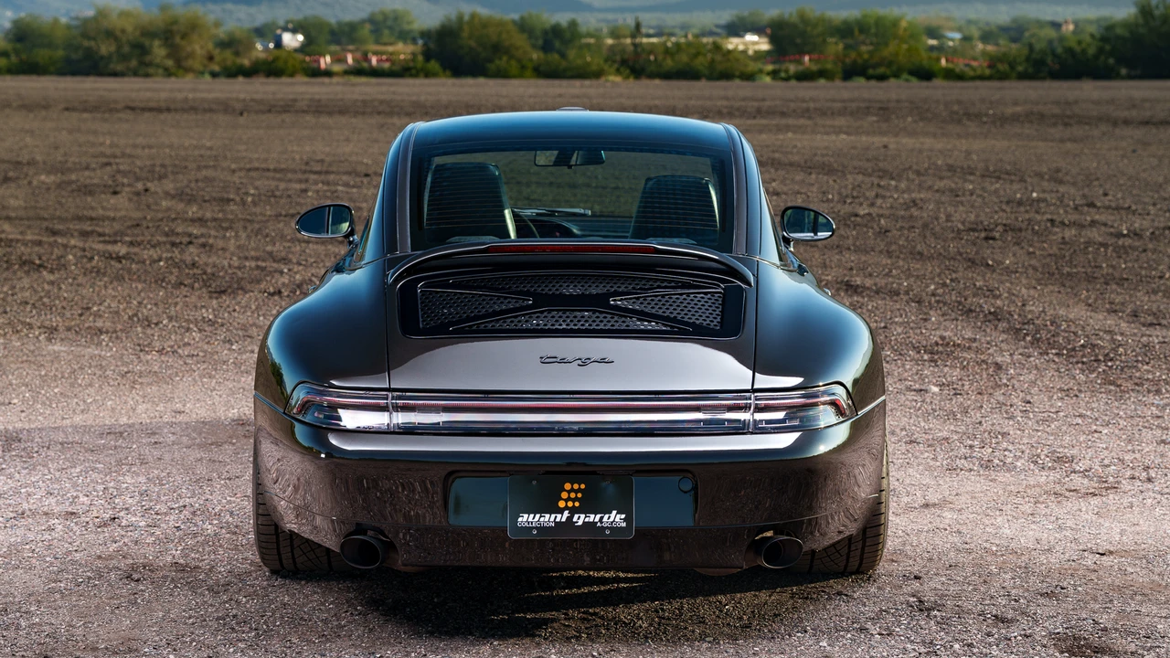 1997 Porsche 993 Carrera 4 - Image 29 of 31