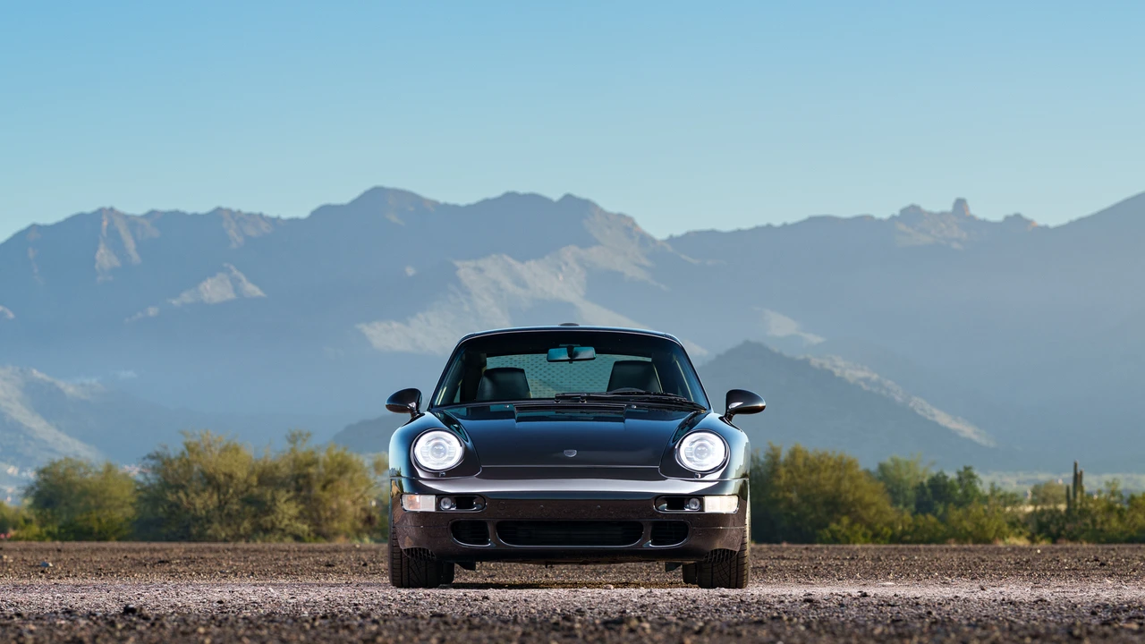 1997 Porsche 993 Carrera 4 - Image 7 of 31