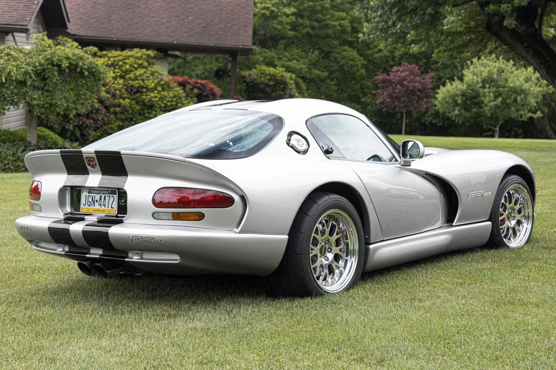 1998 Dodge Viper GTS 2nd Gen - Image 5 of 31
