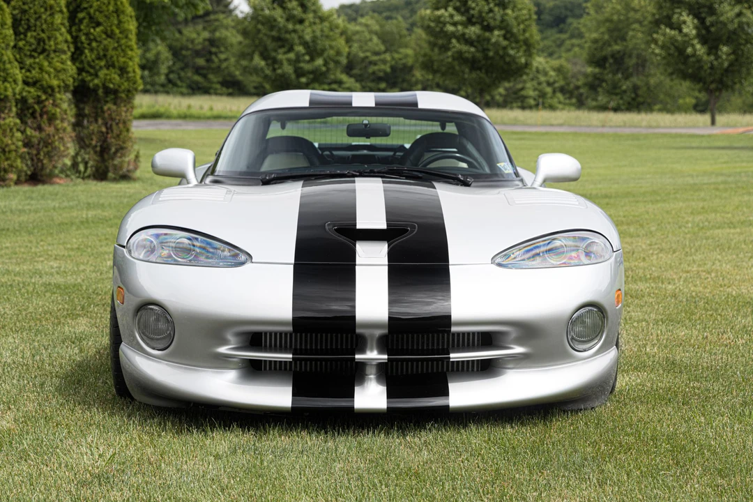 1998 Dodge Viper GTS 2nd Gen - Image 8 of 31