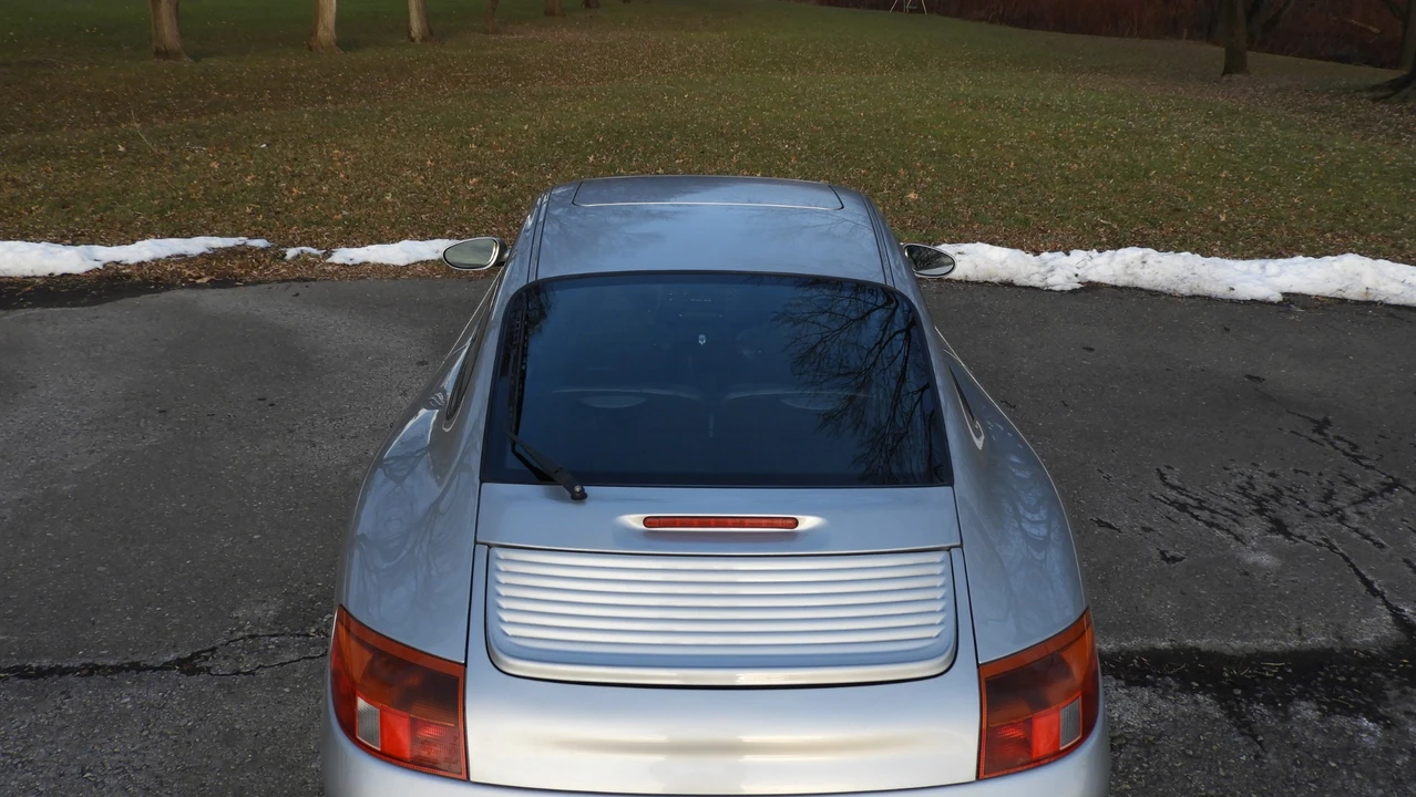 1999 Porsche 996 Carrera - Image 25 of 31