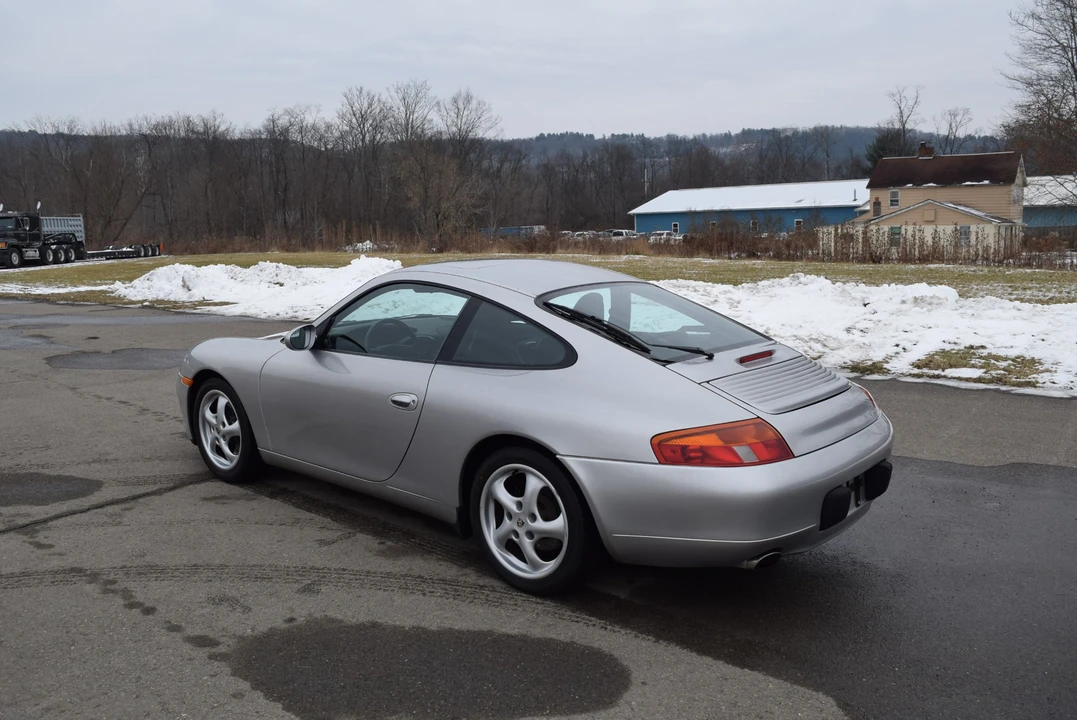 1999 Porsche 996 Carrera - Image 7 of 31