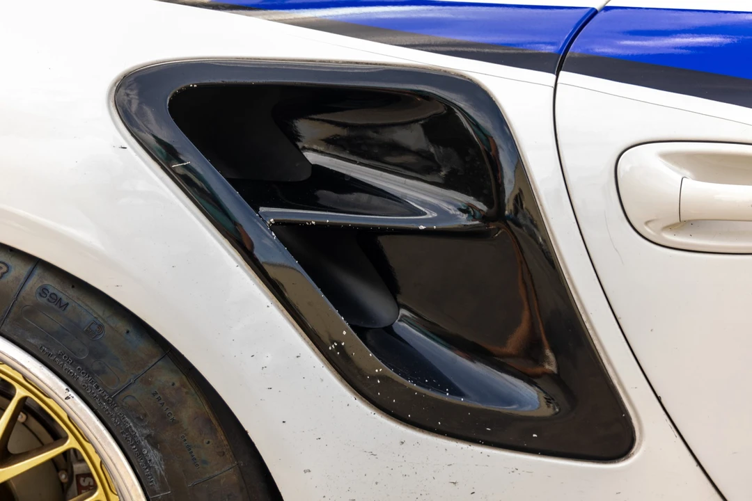 2001 Porsche 996 GT3 - Image 23 of 31