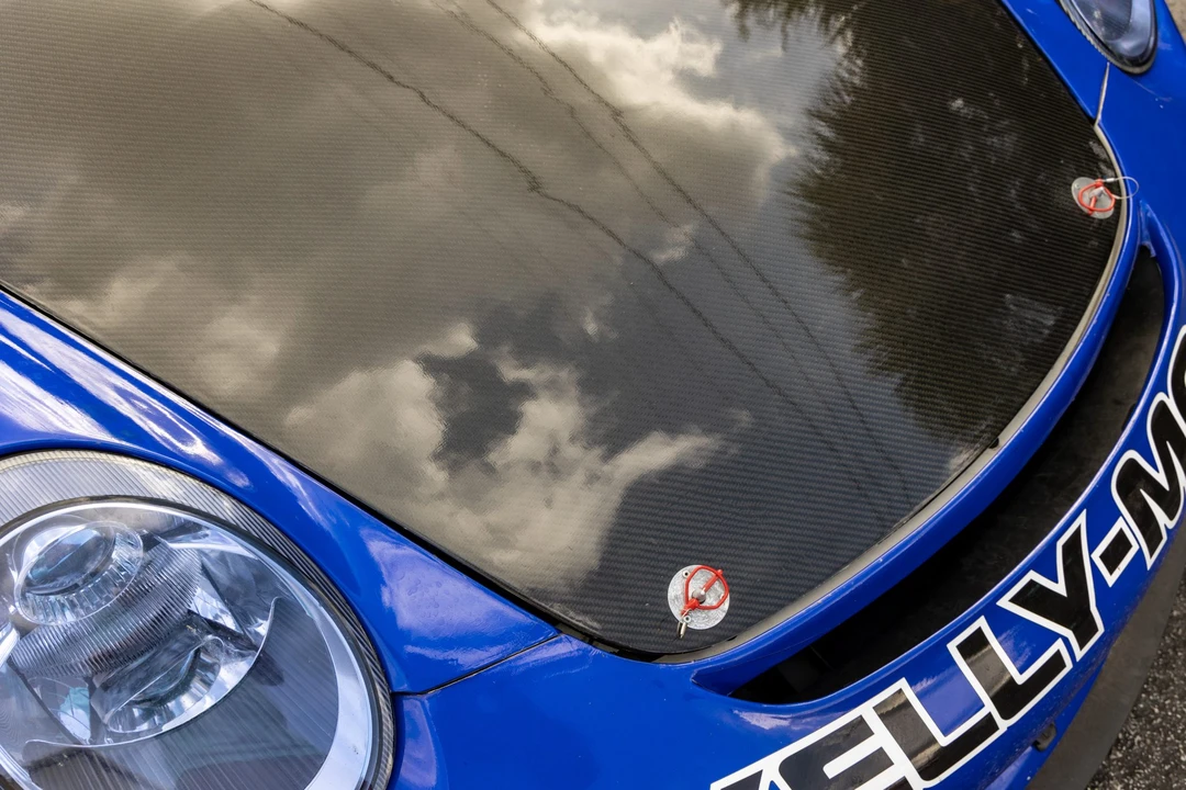 2001 Porsche 996 GT3 - Image 18 of 31