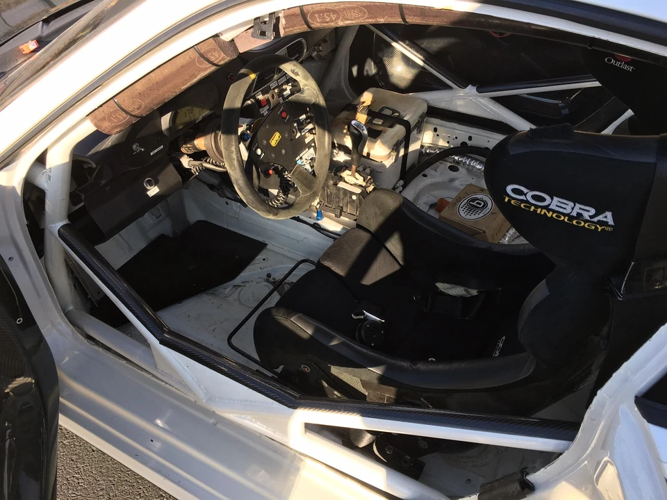 2001 Porsche 996 GT3 - Image 28 of 31