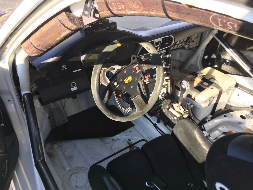 2001 Porsche 996 GT3 - Image 26 of 31