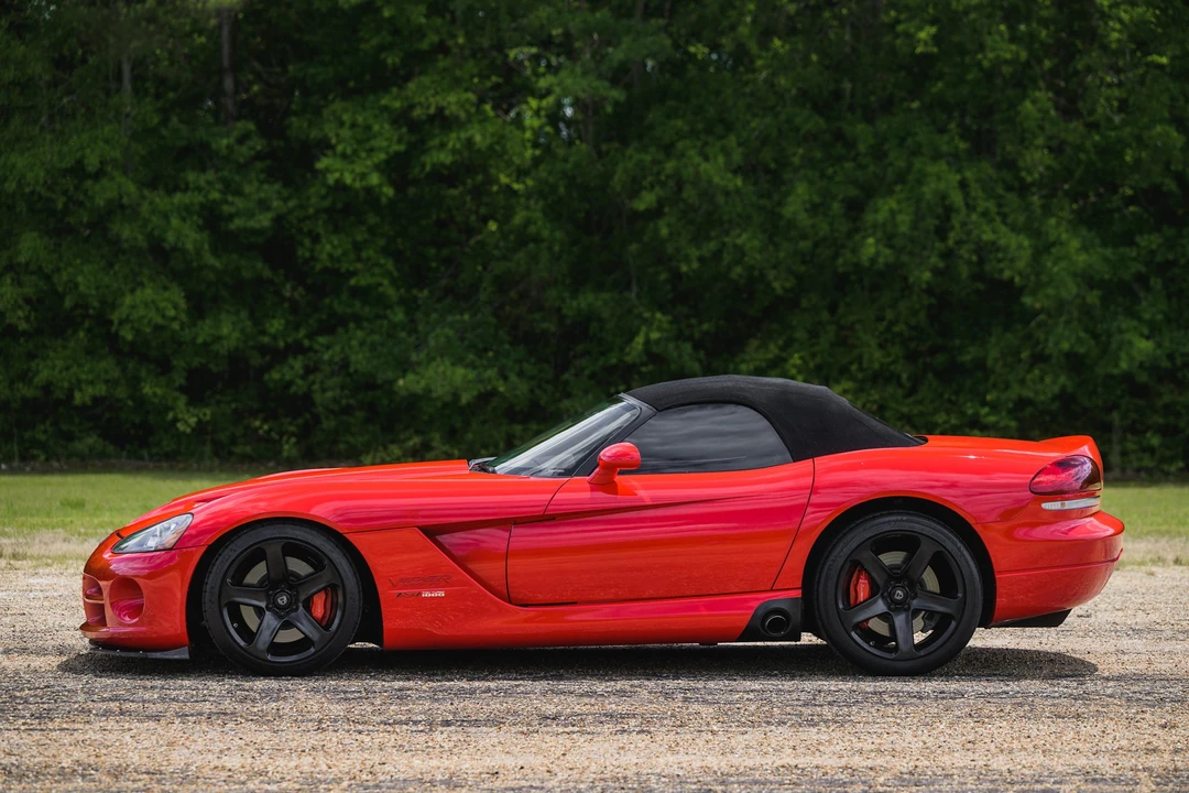 2004 Dodge Viper 3rd Gen - Image 7 of 31