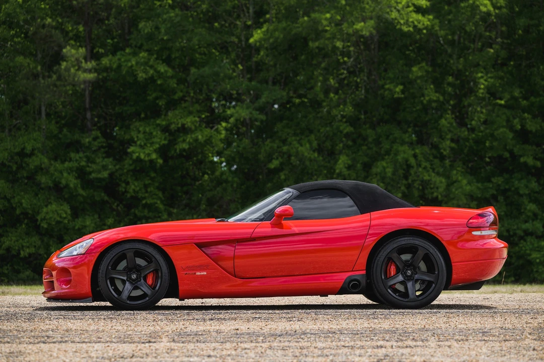2004 Dodge Viper 3rd Gen - Image 6 of 31