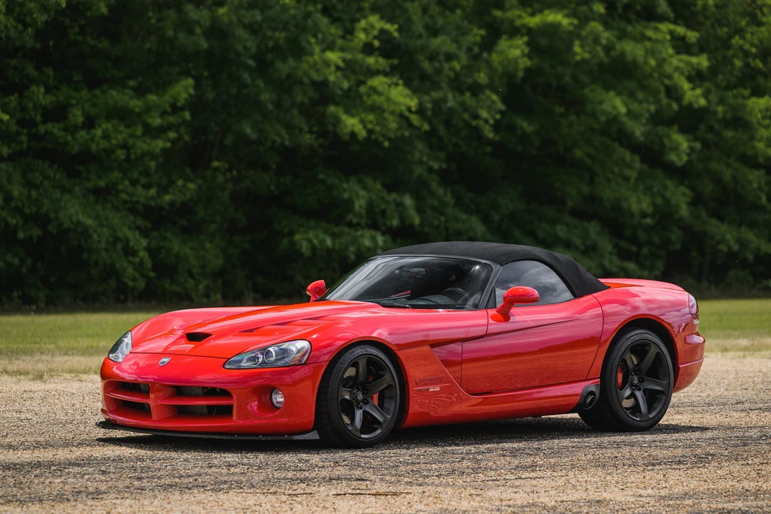 2004 Dodge Viper 3rd Gen - Image 5 of 31