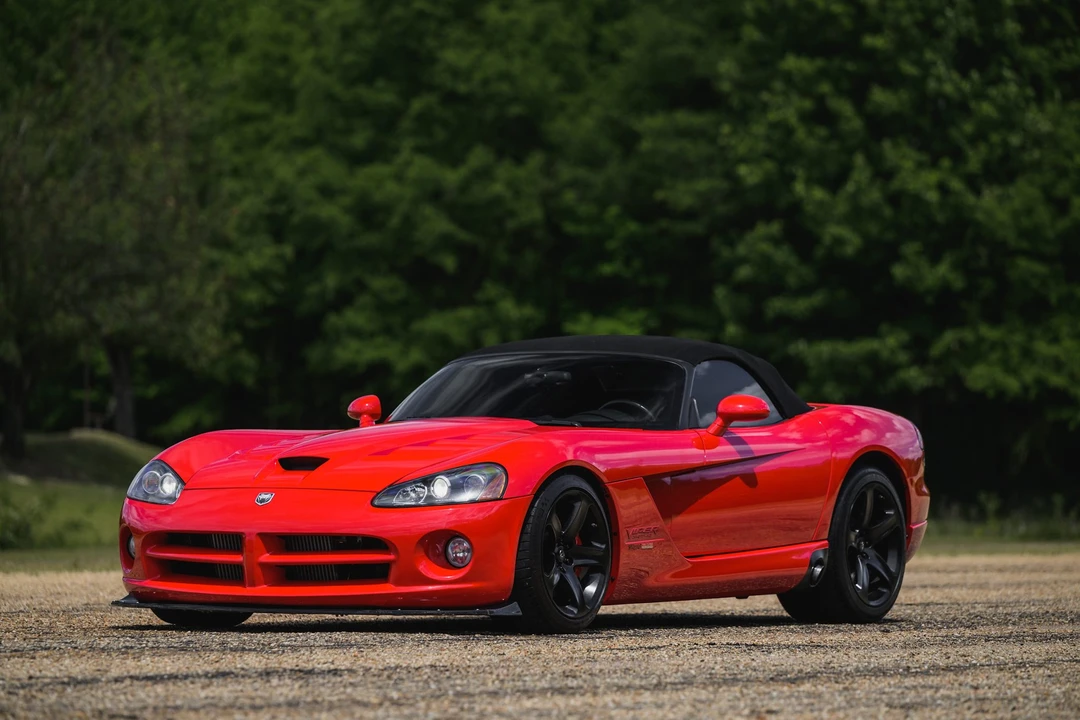 2004 Dodge Viper 3rd Gen - Image 3 of 31