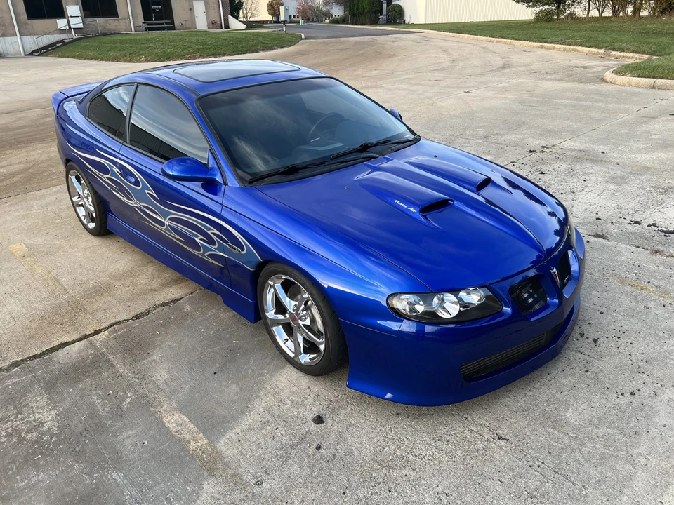 2004 Pontiac GTO 4th Gen - Image 2 of 31