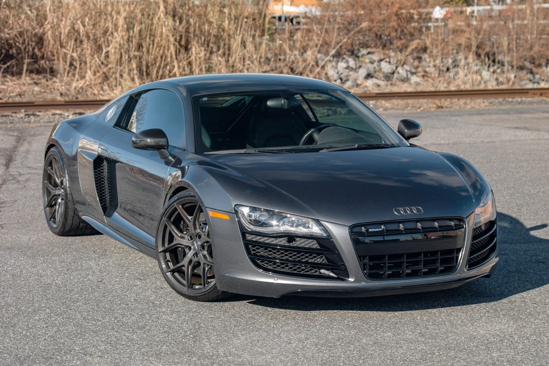 2010 Audi 42 R8 - Image 25 of 31