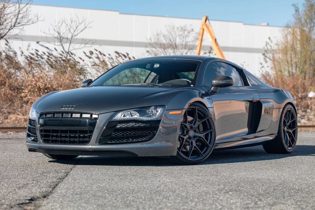 2010 Audi 42 R8 - Image 5 of 31