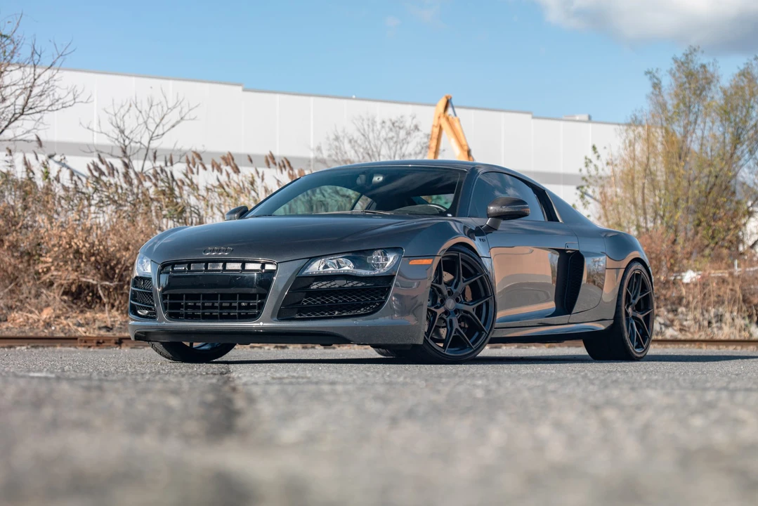 2010 Audi 42 R8 - Image 3 of 31