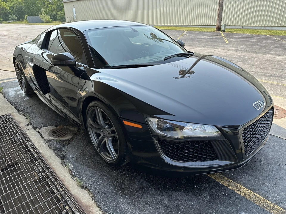 2010 Audi 42 R8 - Image 15 of 31