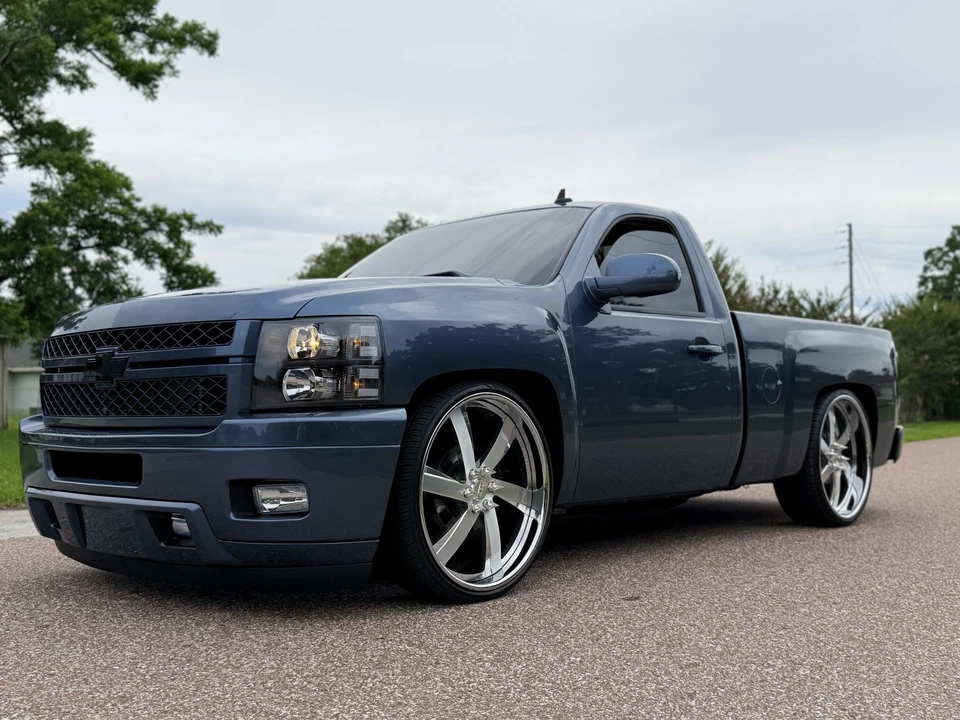 2010 Chevrolet Silverado 2nd Gen - Image 5 of 31