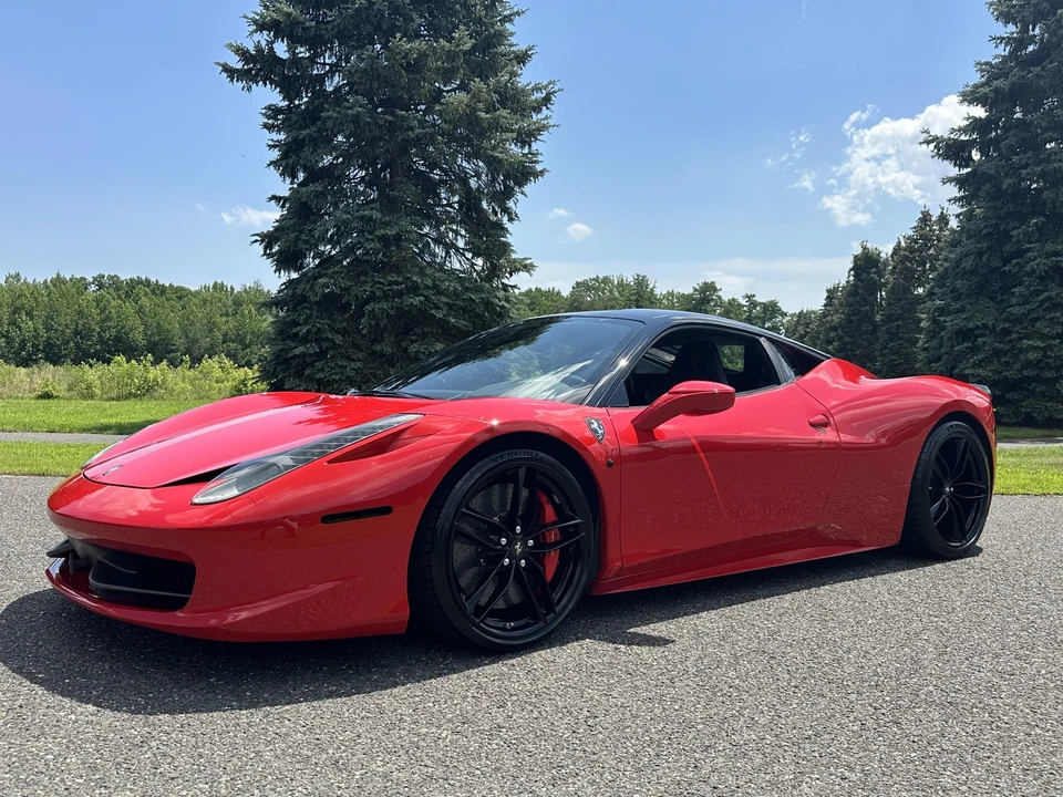 2011 Ferrari 458 Italia - Image 3 of 31