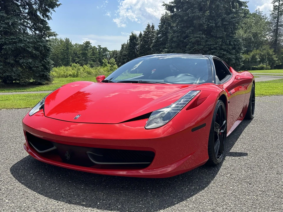 2011 Ferrari 458 Italia - Image 5 of 31