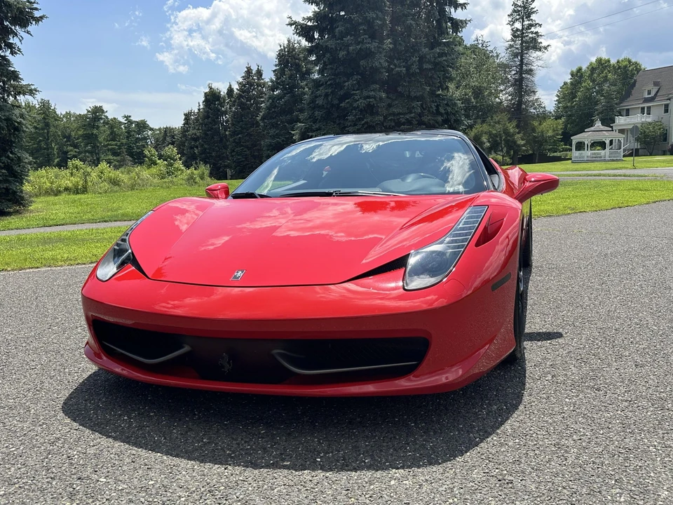 2011 Ferrari 458 Italia - Image 6 of 31
