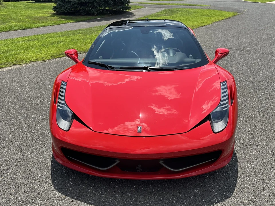 2011 Ferrari 458 Italia - Image 9 of 31