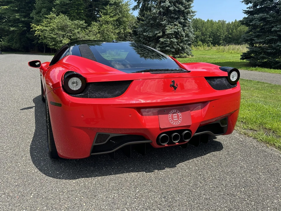 2011 Ferrari 458 Italia - Image 30 of 31