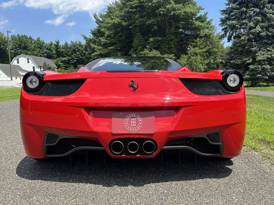 2011 Ferrari 458 Italia - Image 26 of 31