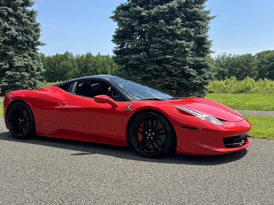 2011 Ferrari 458 Italia - Image 14 of 31