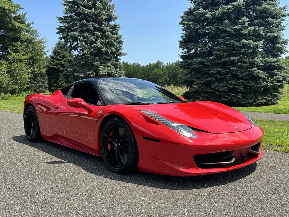 2011 Ferrari 458 Italia - Image 13 of 31