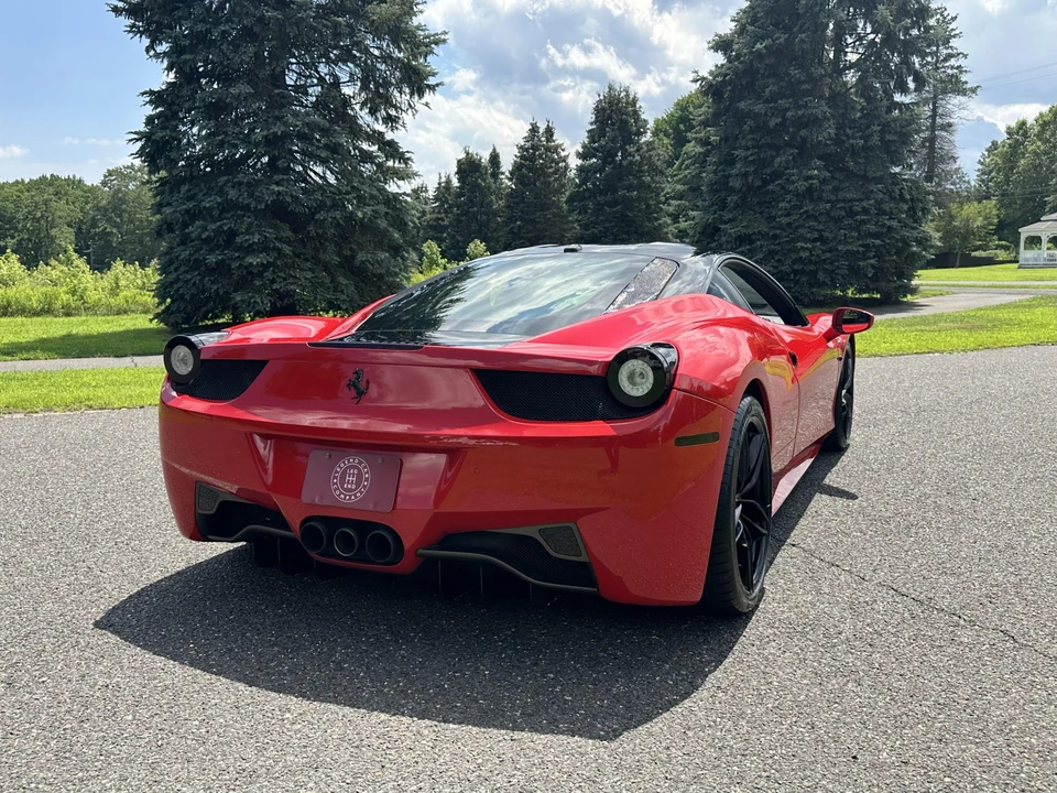 2011 Ferrari 458 Italia - Image 22 of 31