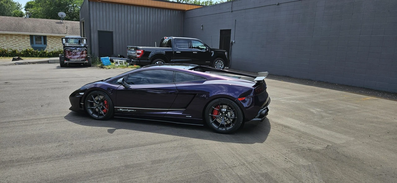 2011 Lamborghini Gallardo LP570-4 Superleggera - Image 25 of 31