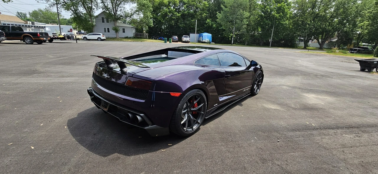 2011 Lamborghini Gallardo LP570-4 Superleggera - Image 12 of 31