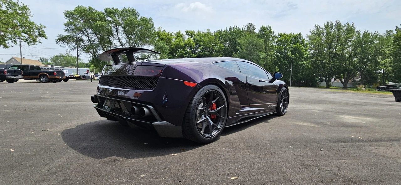 2011 Lamborghini Gallardo LP570-4 Superleggera - Image 11 of 31