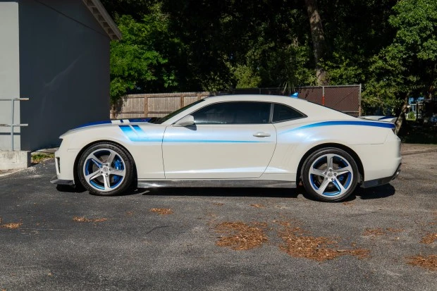 2012 Chevrolet Camaro ZL1 5th Gen - Image 3 of 8