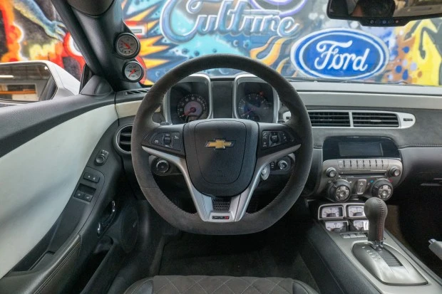 2012 Chevrolet Camaro ZL1 5th Gen - Image 5 of 8