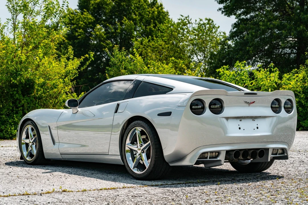 2013 Chevrolet Corvette C6 - Image 2 of 7