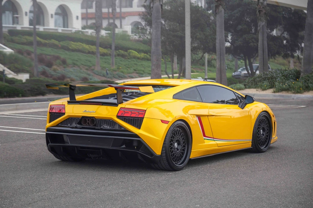2014 Lamborghini Gallardo LP570-4 Squadra Corse - Image 28 of 31